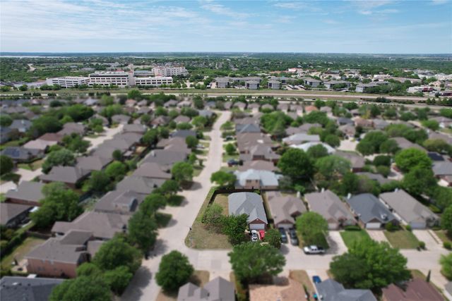 6216 Gillispie Drive, Fort Worth, TX 76132