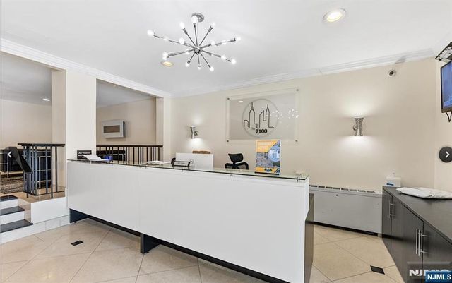 7100 Boulevard E 6K, Guttenberg, NJ 07093