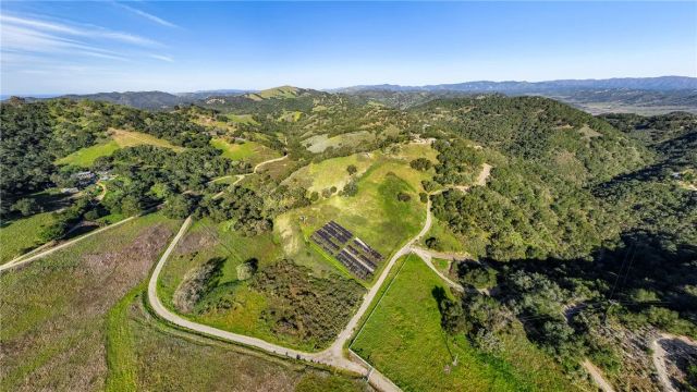 7840 Cougar Ridge, Santa Maria, CA 93454