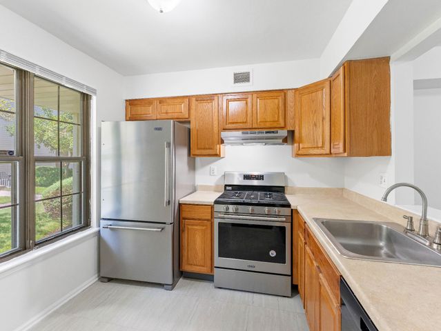 139 BRADFORD CT, Mount Laurel, NJ 08054