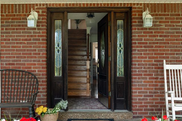 4870 Morrow Rd, Woodlawn, TN 37191