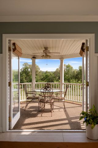 4870 Morrow Rd, Woodlawn, TN 37191