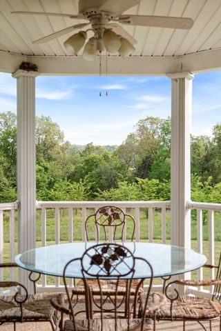 4870 Morrow Rd, Woodlawn, TN 37191