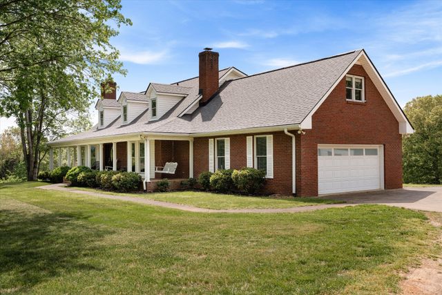 4870 Morrow Rd, Woodlawn, TN 37191
