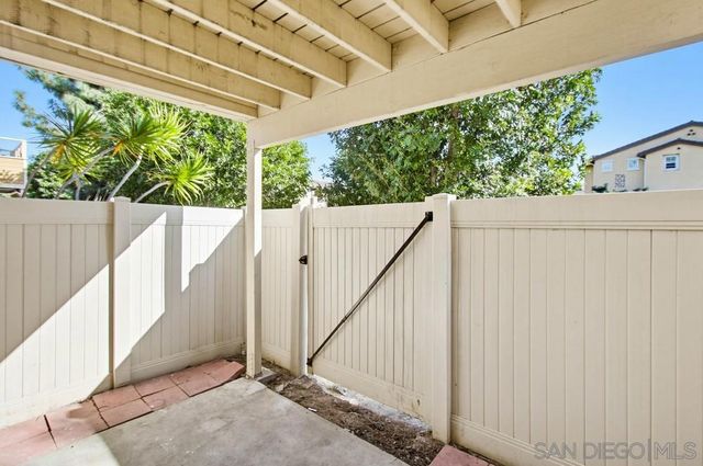 637 R Ave 37, National City, CA 91950