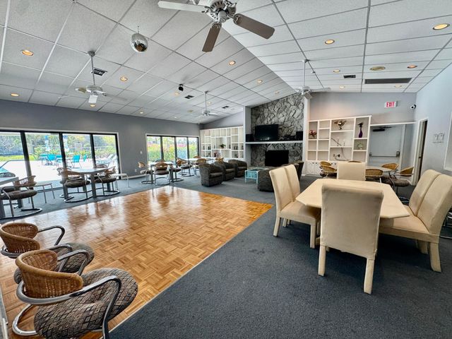 2840 Casa Way 201, Delray Beach, FL 33445