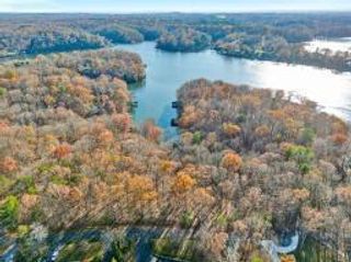 Lot 143 Oak Crest DR, Moneta, VA 24121
