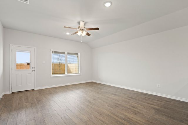9236 Union Pacific Drive, Fort Worth, TX 76036
