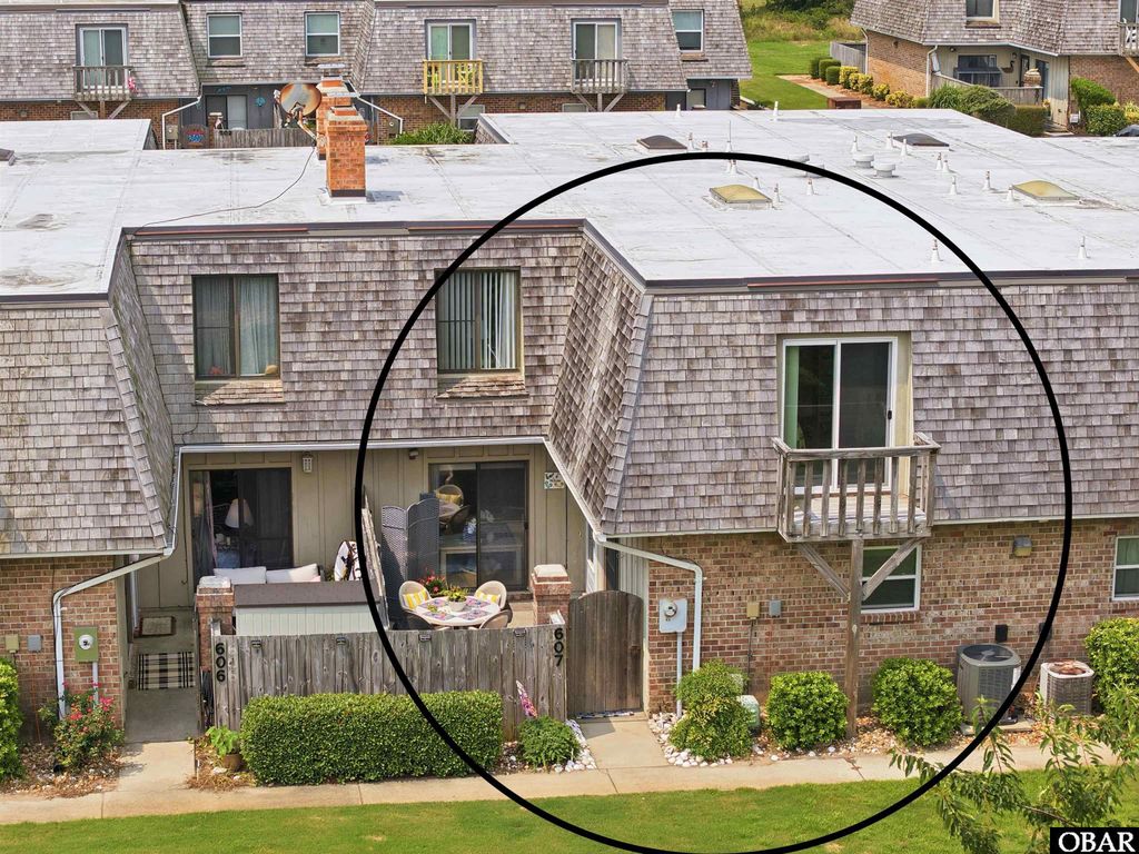 Image 2 of property listing at 607 Angler Way Unit 607, Kitty Hawk, NC 27949