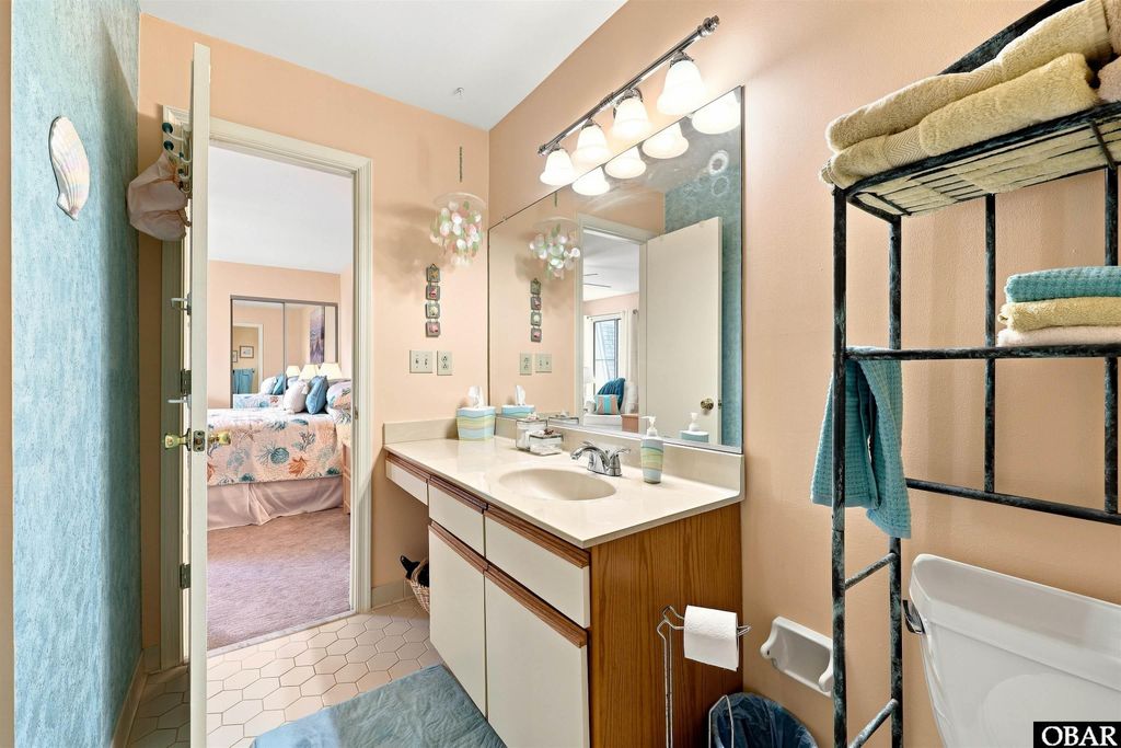 Image 24 of property listing at 607 Angler Way Unit 607, Kitty Hawk, NC 27949