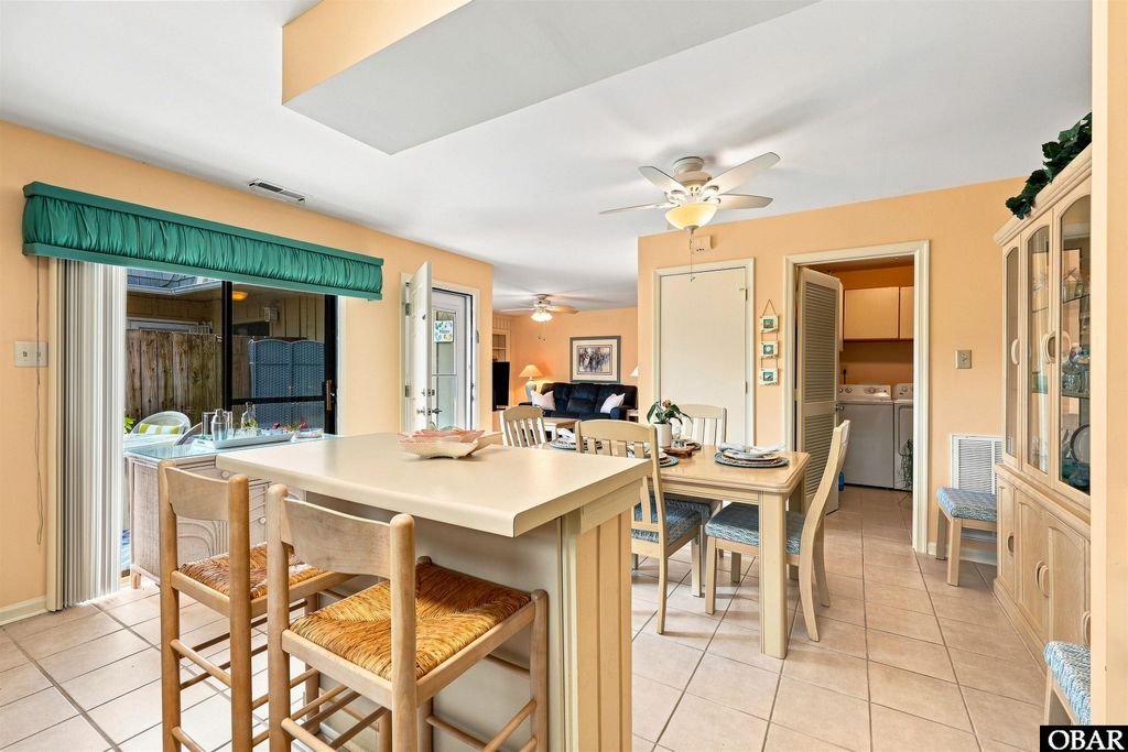 Image 10 of property listing at 607 Angler Way Unit 607, Kitty Hawk, NC 27949