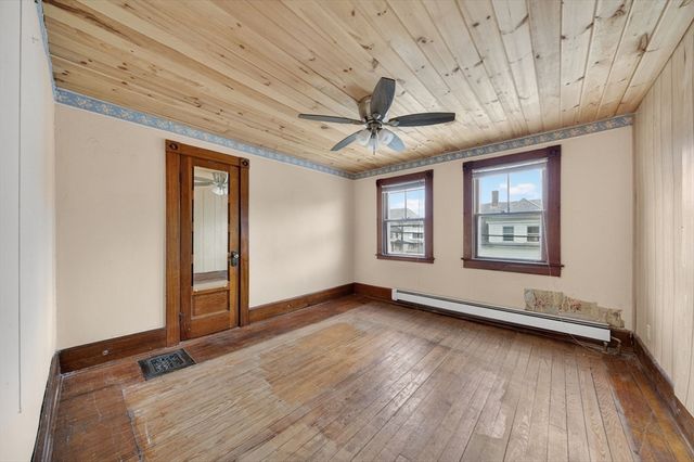 82 Princeton St, New Bedford, MA 02745
