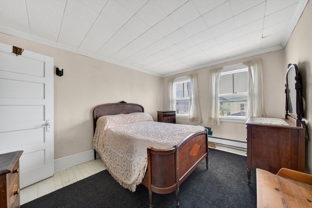 82 Princeton St, New Bedford, MA 02745