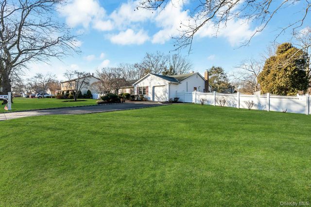 84 Strathmore Village Drive, South Setauket, NY 11720