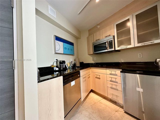 2670 E Sunrise Boulevard 311, Fort Lauderdale, FL 33304