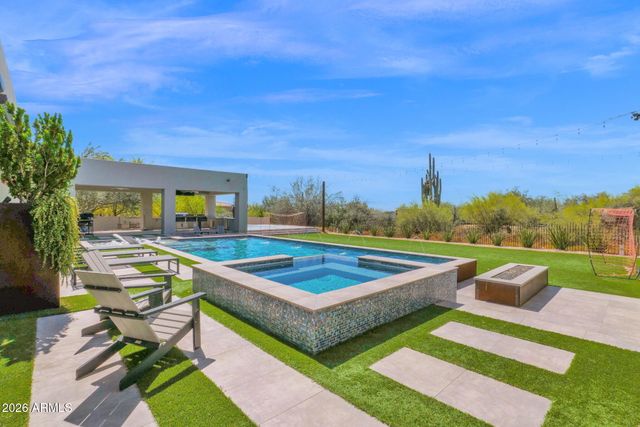 27330 N 69TH Street, Scottsdale, AZ 85266