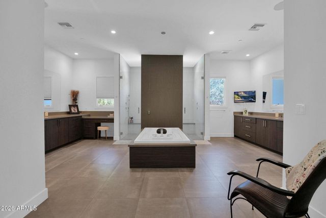 27330 N 69TH Street, Scottsdale, AZ 85266