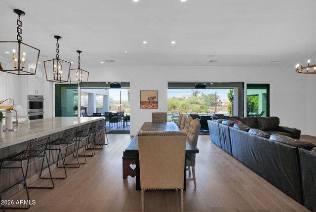 27330 N 69TH Street, Scottsdale, AZ 85266