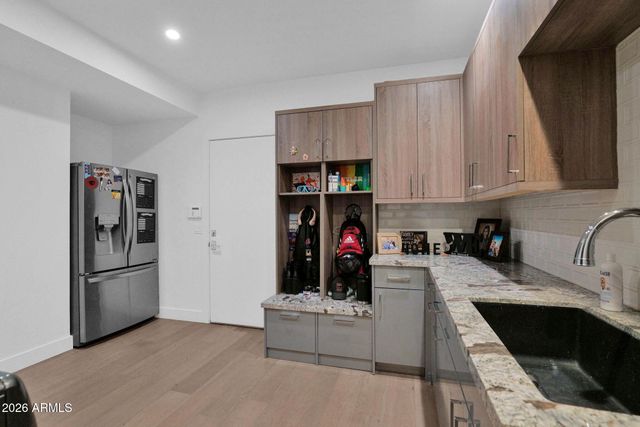 27330 N 69TH Street, Scottsdale, AZ 85266