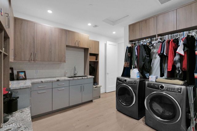 27330 N 69TH Street, Scottsdale, AZ 85266