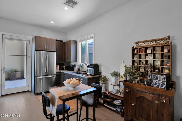 27330 N 69TH Street, Scottsdale, AZ 85266