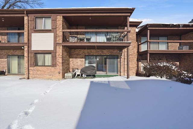 3207 184th Street 1A, Homewood, IL 60430