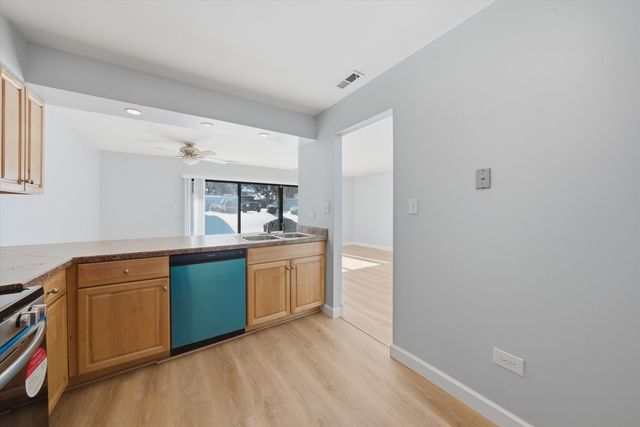 3207 184th Street 1A, Homewood, IL 60430