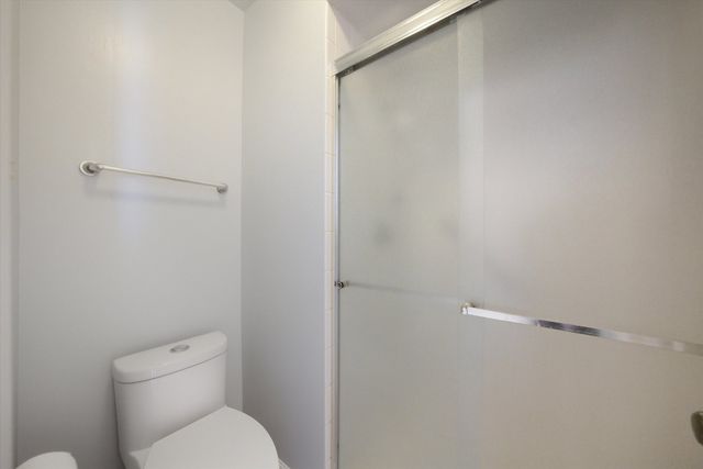 3207 184th Street 1A, Homewood, IL 60430