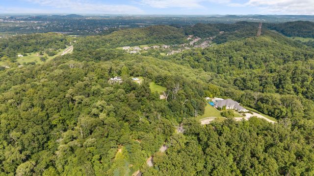 730 Valhalla Ln, Brentwood, TN 37027