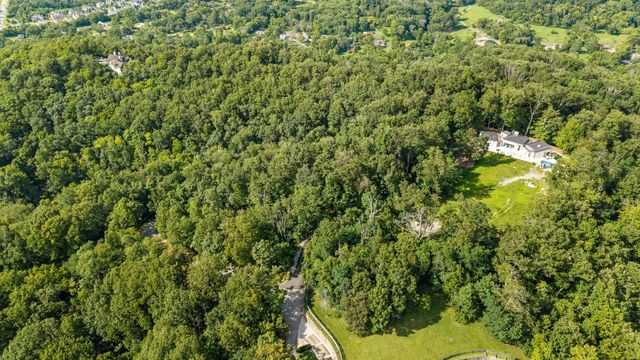 730 Valhalla Ln, Brentwood, TN 37027