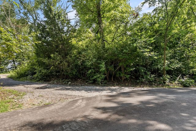 730 Valhalla Ln, Brentwood, TN 37027