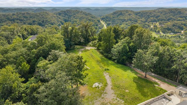730 Valhalla Ln, Brentwood, TN 37027