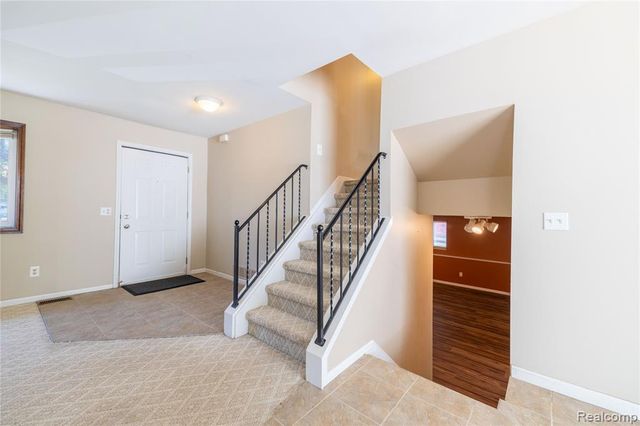 569 Hendrickson Boulevard, Clawson, MI 48017