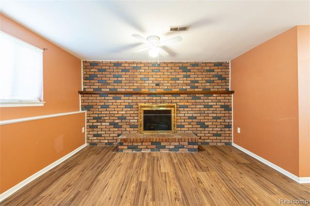 569 Hendrickson Boulevard, Clawson, MI 48017