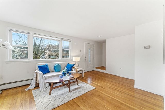 20 Charles Road 20, Winchester, MA 01890