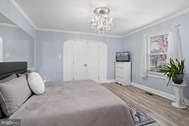 1315 W WASHINGTON ST W, Harpers Ferry, WV 25425