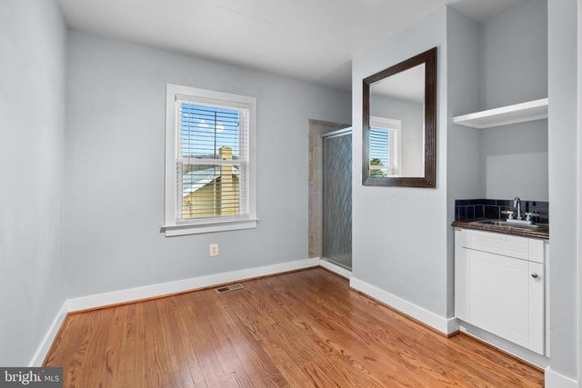 1315 W WASHINGTON ST W, Harpers Ferry, WV 25425