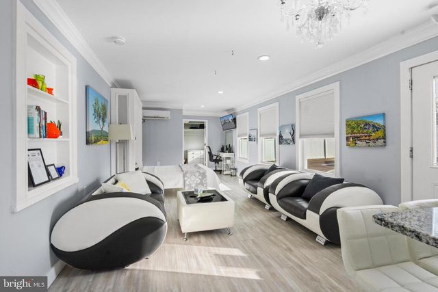 1315 W WASHINGTON ST W, Harpers Ferry, WV 25425