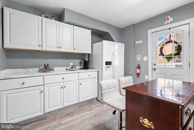 1315 W WASHINGTON ST W, Harpers Ferry, WV 25425