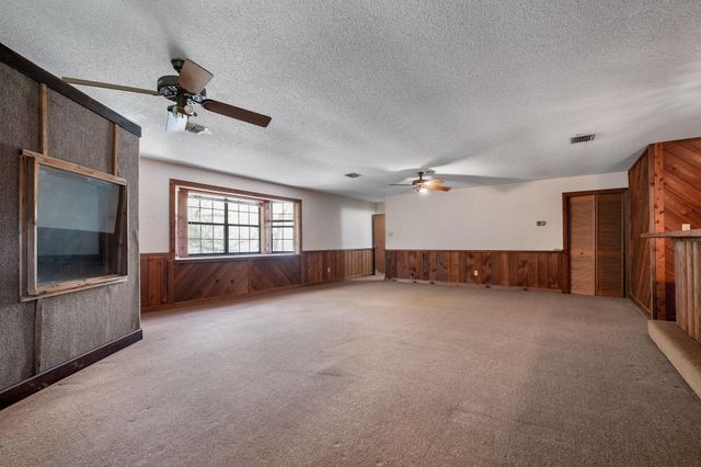 3765 Lakeview Drive, Tallahassee, FL 32310