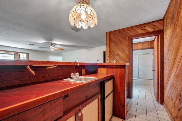 3765 Lakeview Drive, Tallahassee, FL 32310