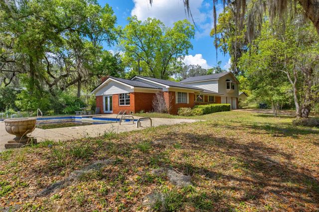 3765 Lakeview Drive, Tallahassee, FL 32310