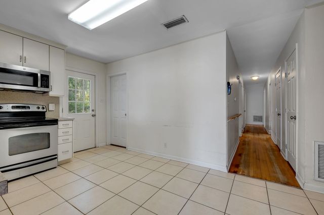 3765 Lakeview Drive, Tallahassee, FL 32310