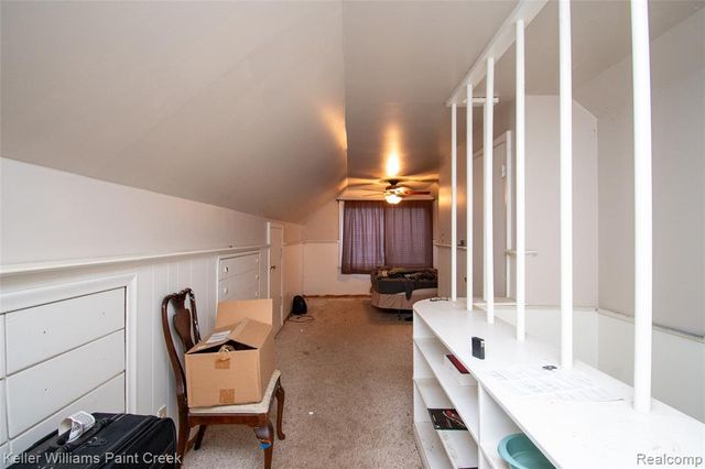 9376 Dixie, Redford, MI 48239