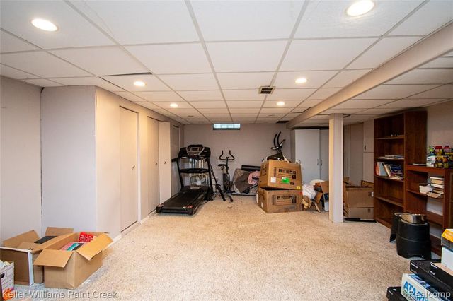 9376 Dixie, Redford, MI 48239