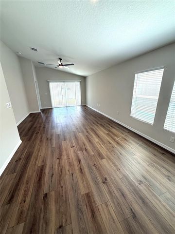 34706 BLOSSOM FALL PATH, Zephyrhills, FL 33541