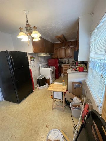 2216 SW 21st Street, Oklahoma City, OK 73108