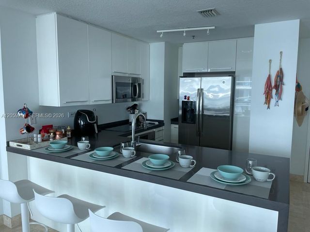 6515 Collins Avenue 710, Miami Beach, FL 33141