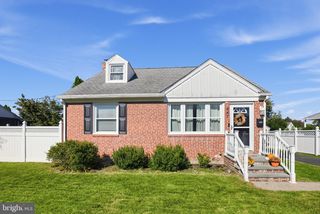 447 VALLEY VIEW RD, Springfield, PA 19064