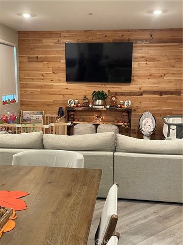 24269 Sonieta Court, Corona, CA 92883